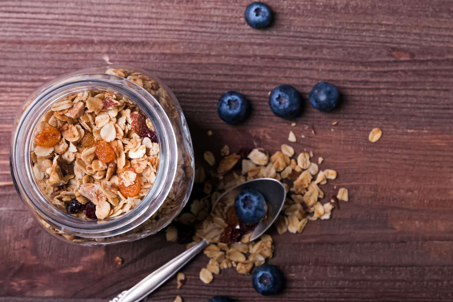 Easy & Delicious Homemade Granola | Healthy Breakfast Ideas