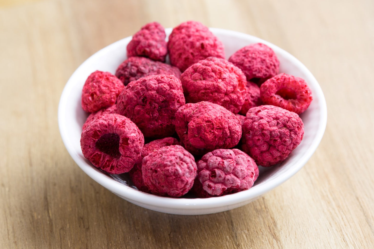 Load image into Gallery viewer, freeze-dried-raspberry-whole
